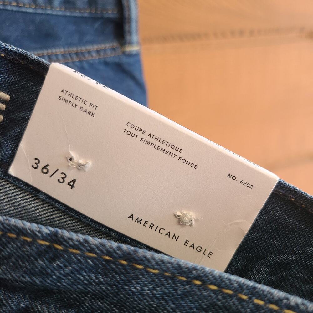 American Eagle Athletic Fit Jeans NWT 36x34 Dark Wash Denim Button Fly Jean - Picture 6 of 6